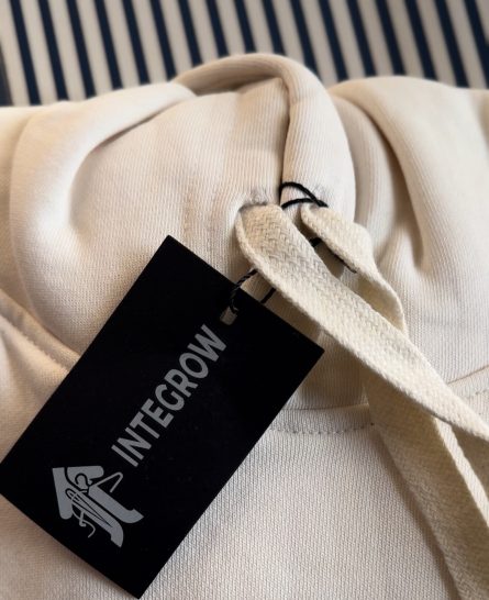 Everyday Relaxed Hoodie White Print Black - Image 6